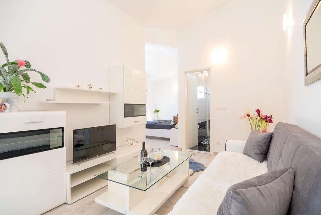 Apartment Antonio บาชกาโวดา ภายนอก รูปภาพ