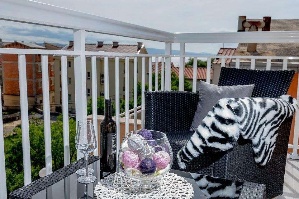 Apartment Antonio บาชกาโวดา ภายนอก รูปภาพ